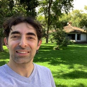 Meet your Posher, Alejandro